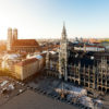 Blick auf den Münchner Marienplatz von oben