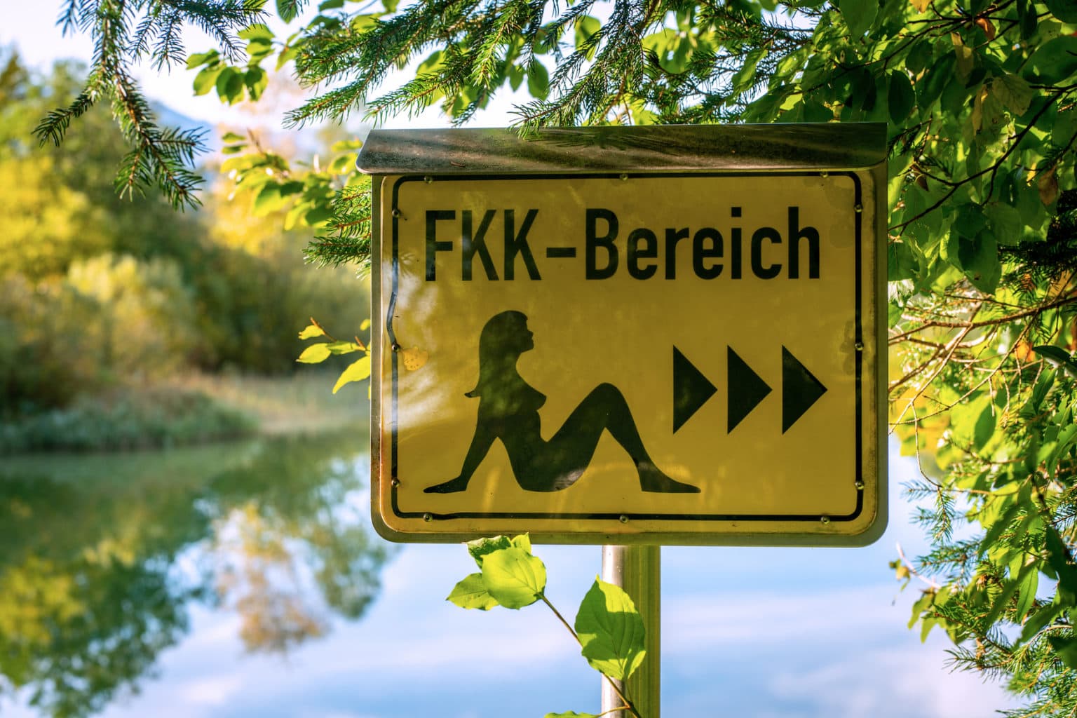 FKK in Deutschland: Mach Dich nackig , fühl Dich frei! - funkyGERMANY