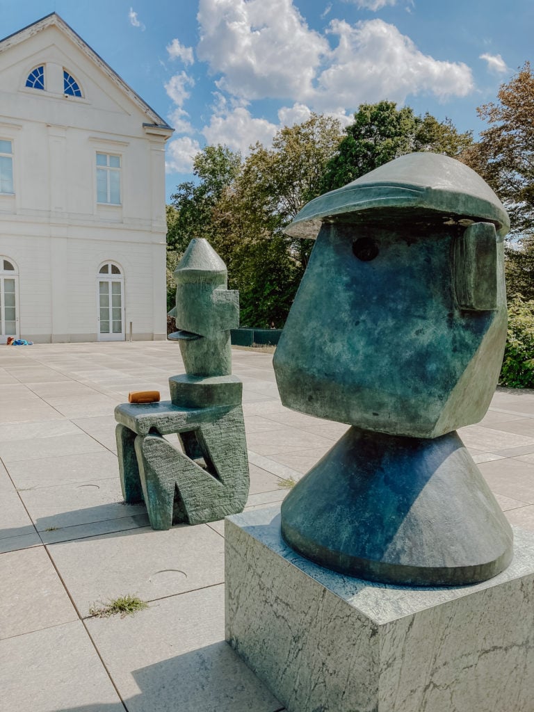 Außenbereich des LVR-Freilichtmuseums Max Ernst