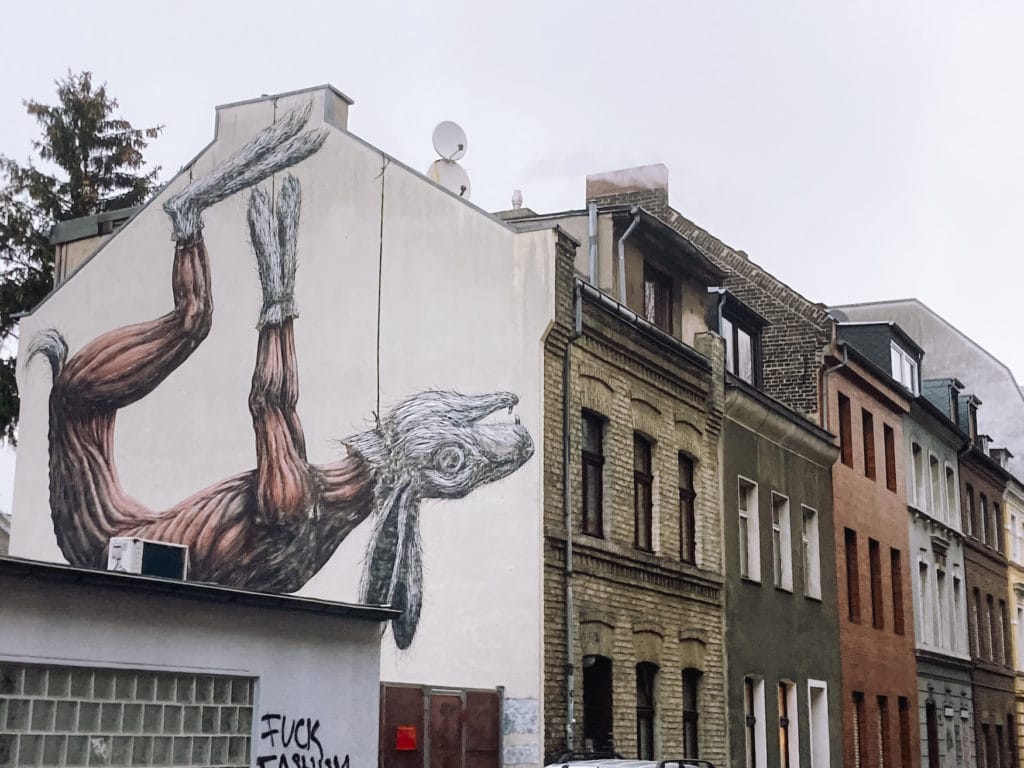 Grafitti des belgischen Künstlers ROA an Hauswand in Köln