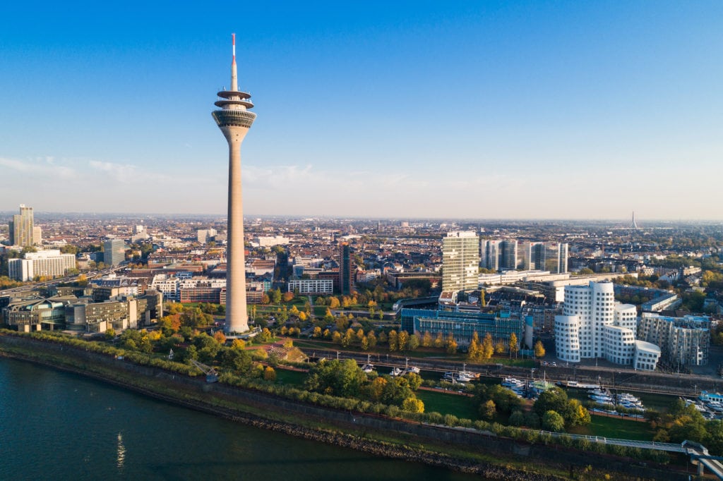 One of our favorite bike rides in Western Germany leads through Düsseldorf