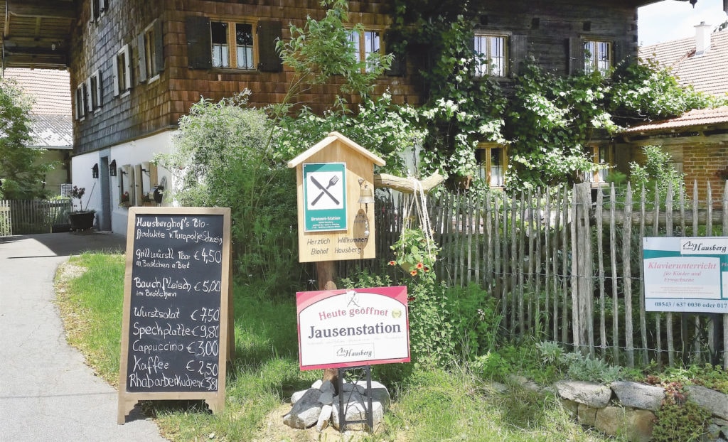 Sign of the organic farm Hausberg in Egglham