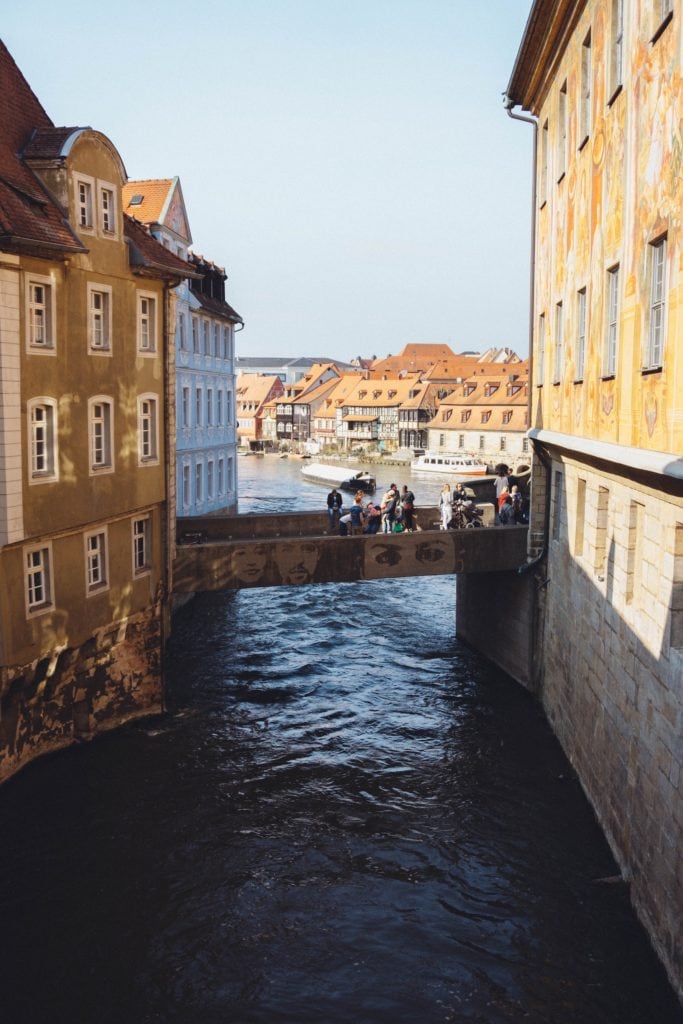 Weltreise durch Deutschland: Auf Gondeln über die Kanäle in Bamberg 