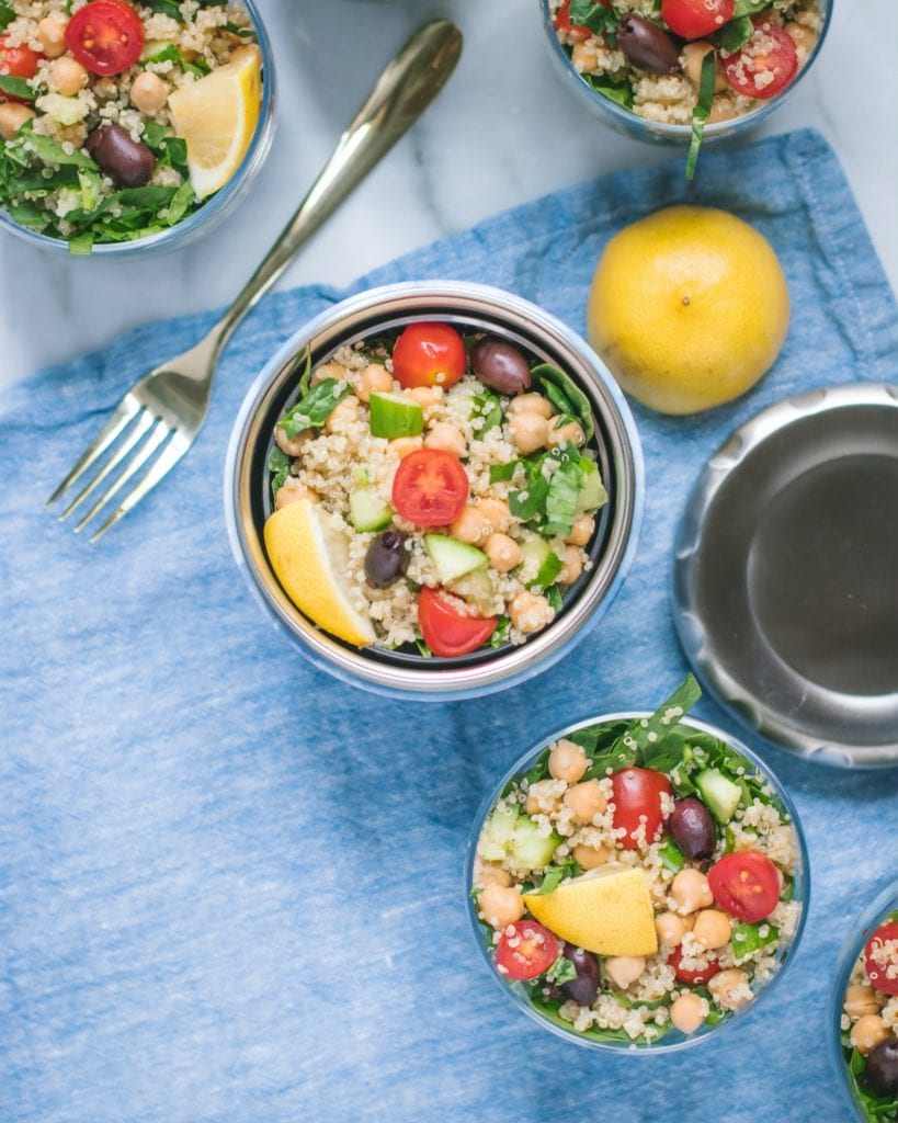 Kochen im Wohnmobil: Insbesondere Meal Prep von Salaten wie Couscous kann nützlich sein