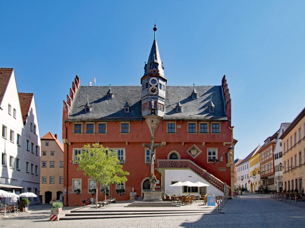 Altes Rathaus in der Altstadt von Ochsenfurt