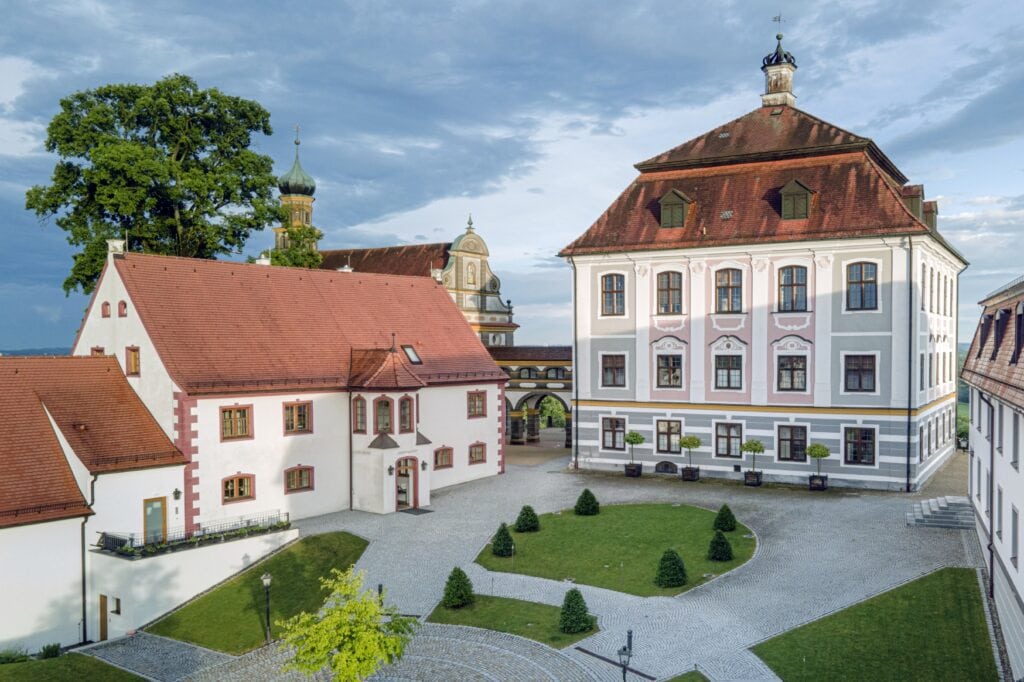 Holidays in a monastery in Bavaria at Leitheim Castle