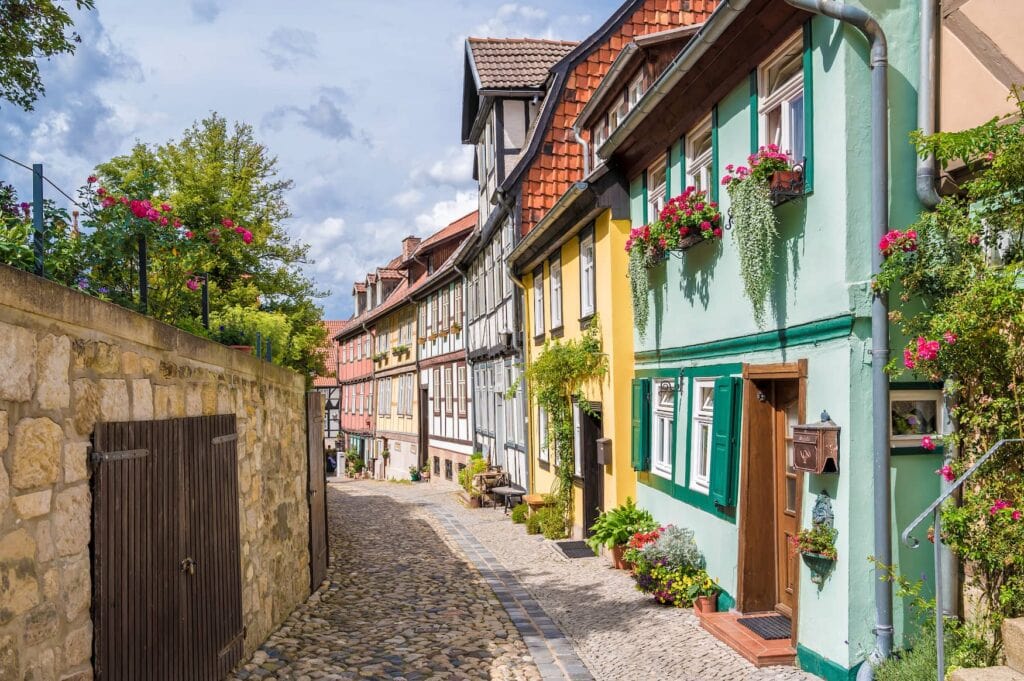 Picturesque alley in the old town of Quedlinburg with lovingly renovated half-timbered houses