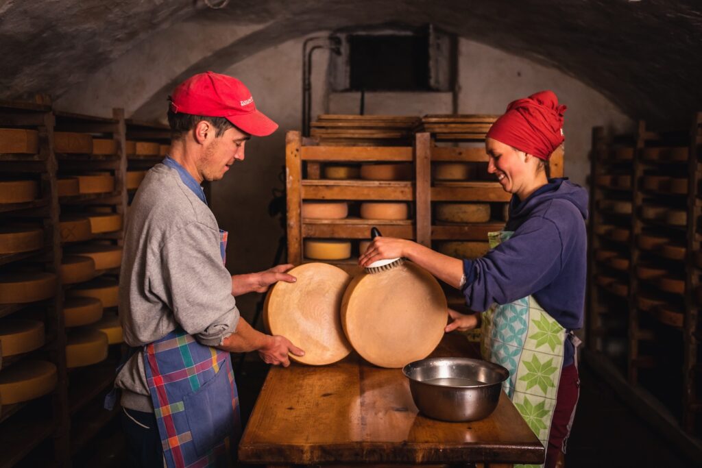 Käseproduktion bei einem Direktvermarkter im Hochschwarzwald