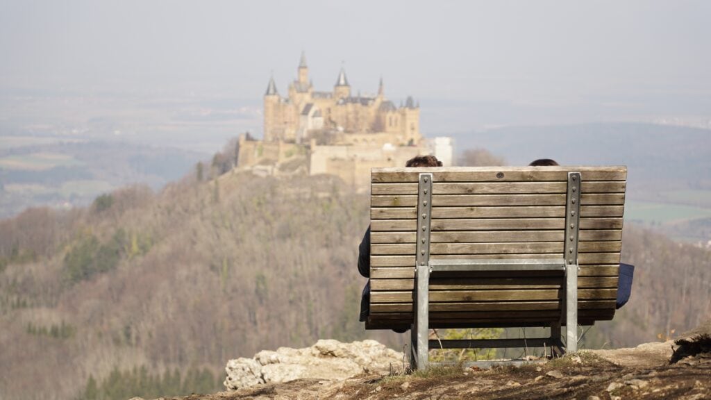 Altsteig mit Hohenzollern-Burg