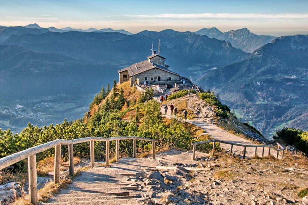 Berchtesgaden im Winter ohne Schnee auf der Bergstation
