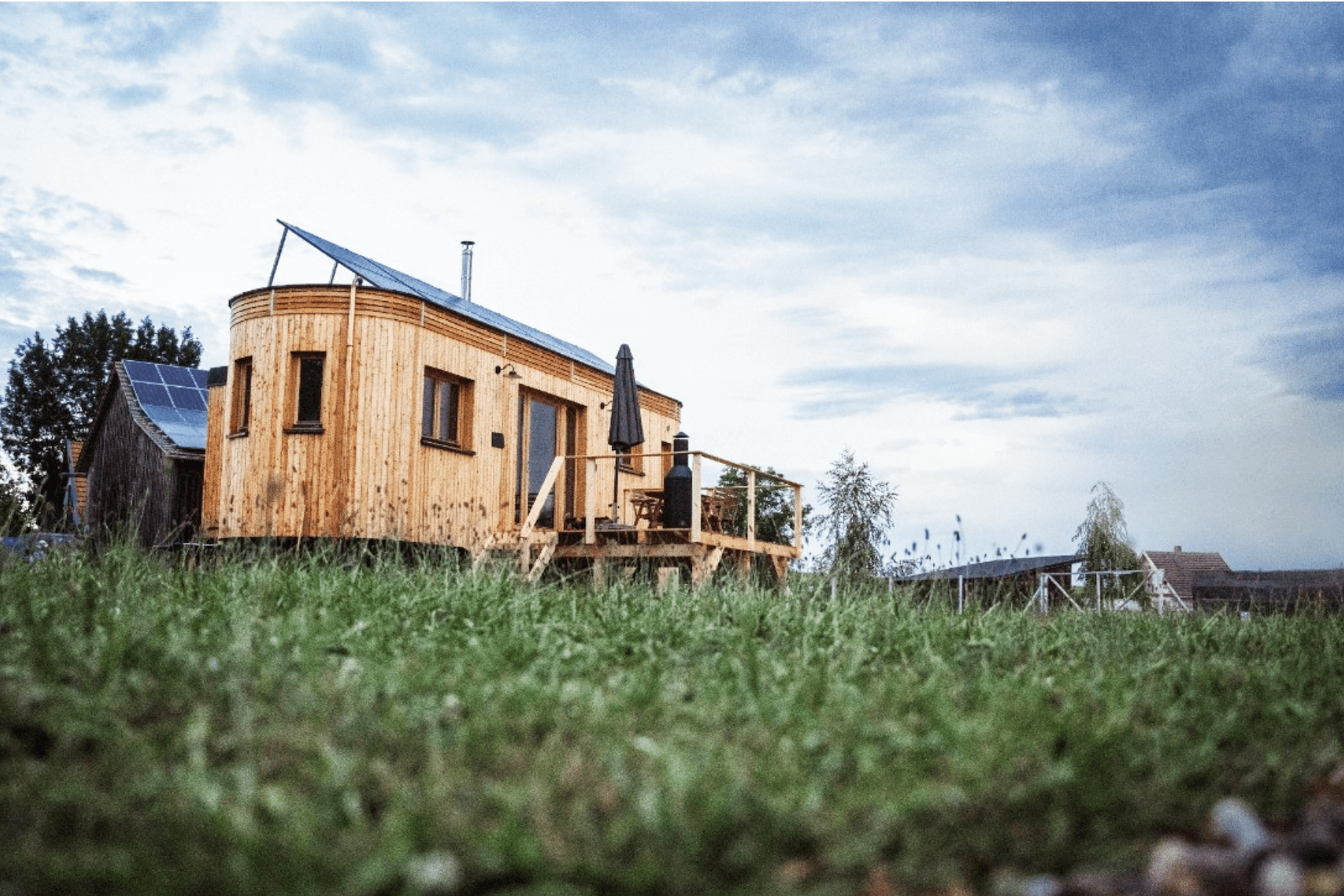 ein Tiny House in Bayern über Hinterland Cabins