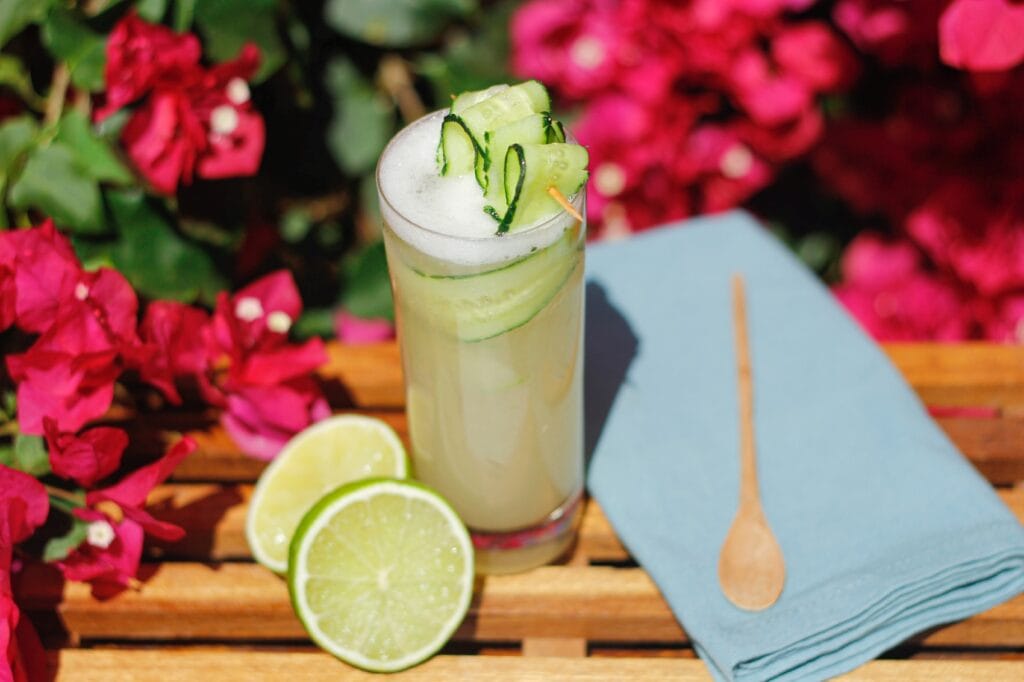 Cucumber Lemonade Chiller, a cocktail with cucumber, gin and lime
