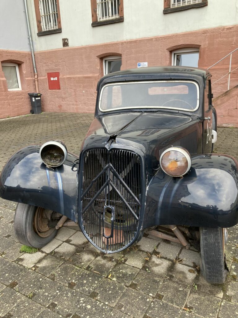 Defective Oldtimer at Hotel Alcatraz in Kaiserslautern