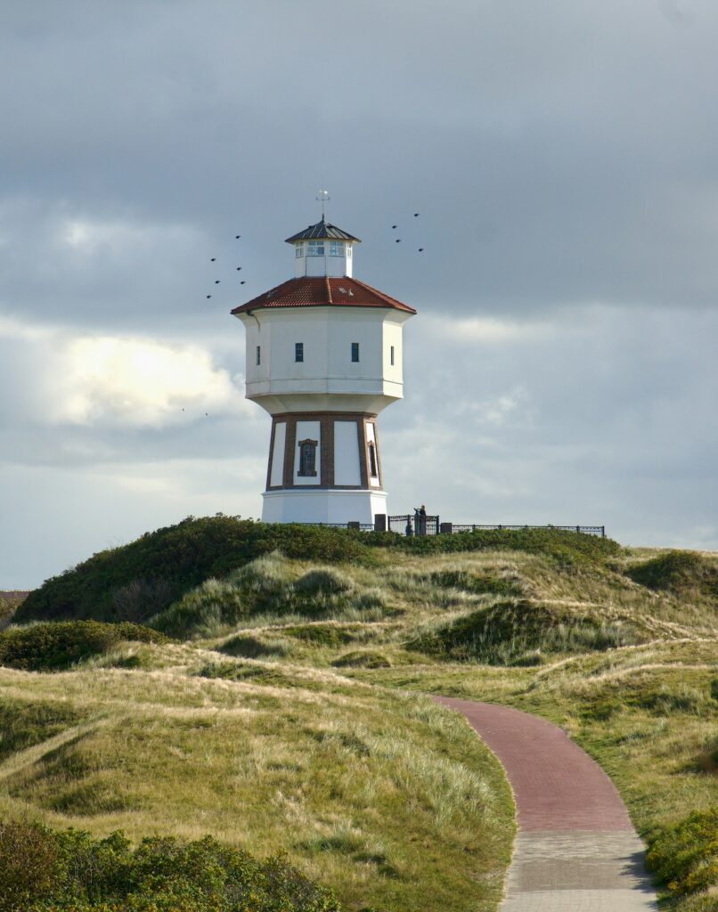 Der Wasserturm auf Langeoog, ein beliebtes Ausflugsziel auch an langen Wochenenden
