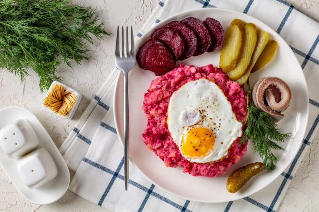 Labskaus with fried egg on a plate