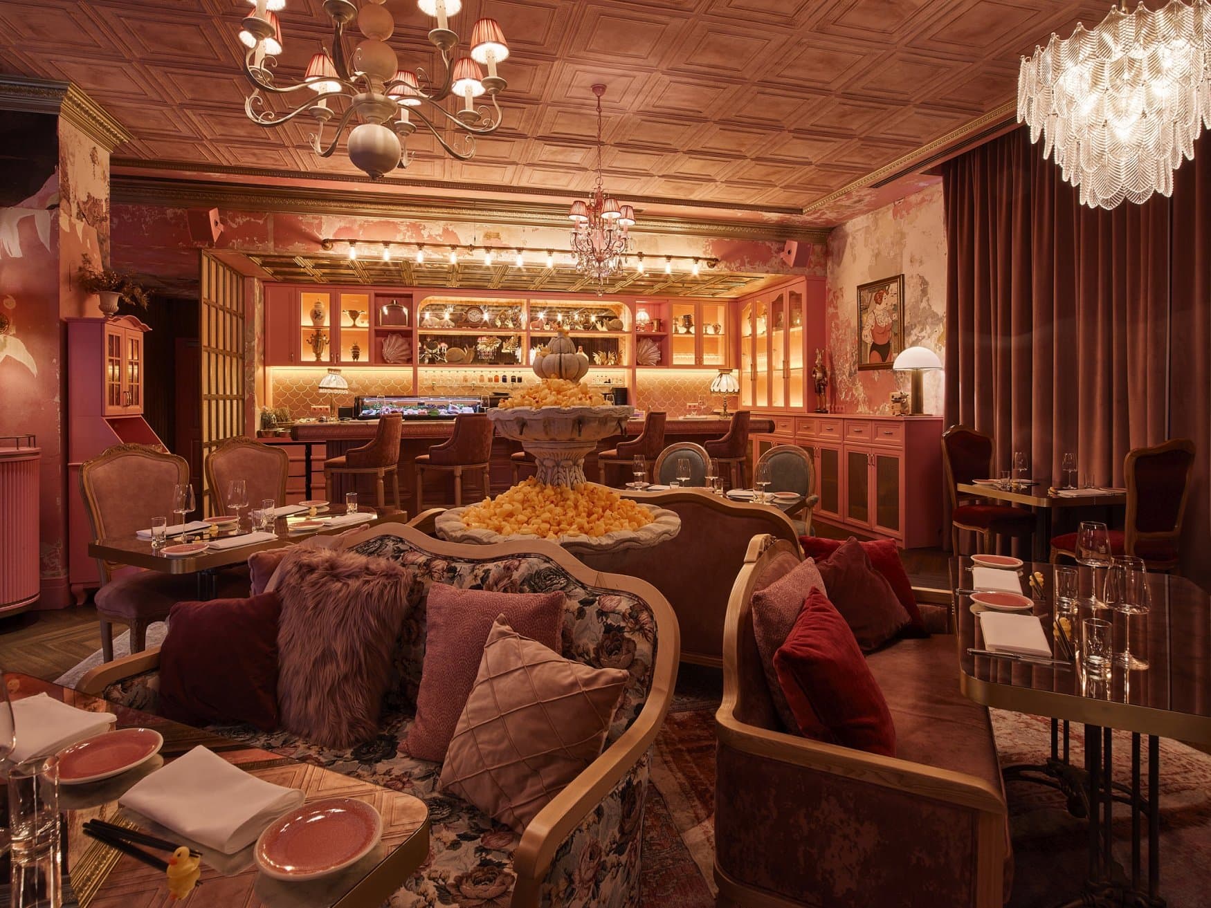 Der Pink Room in der Bellboy Bar Berlin