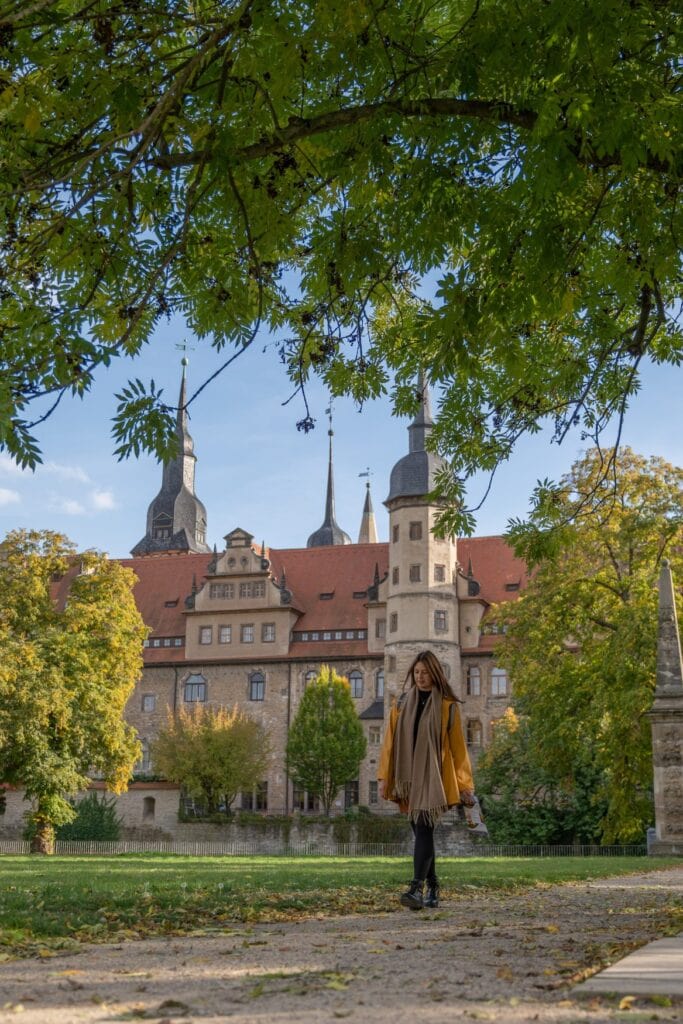 Blick auf Schloss Merseburg aus dem Schlosspark