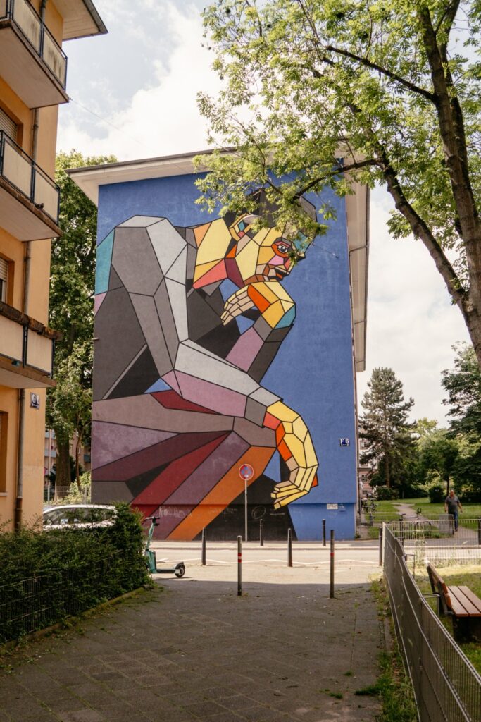 Mural on a house wall in Mannheim