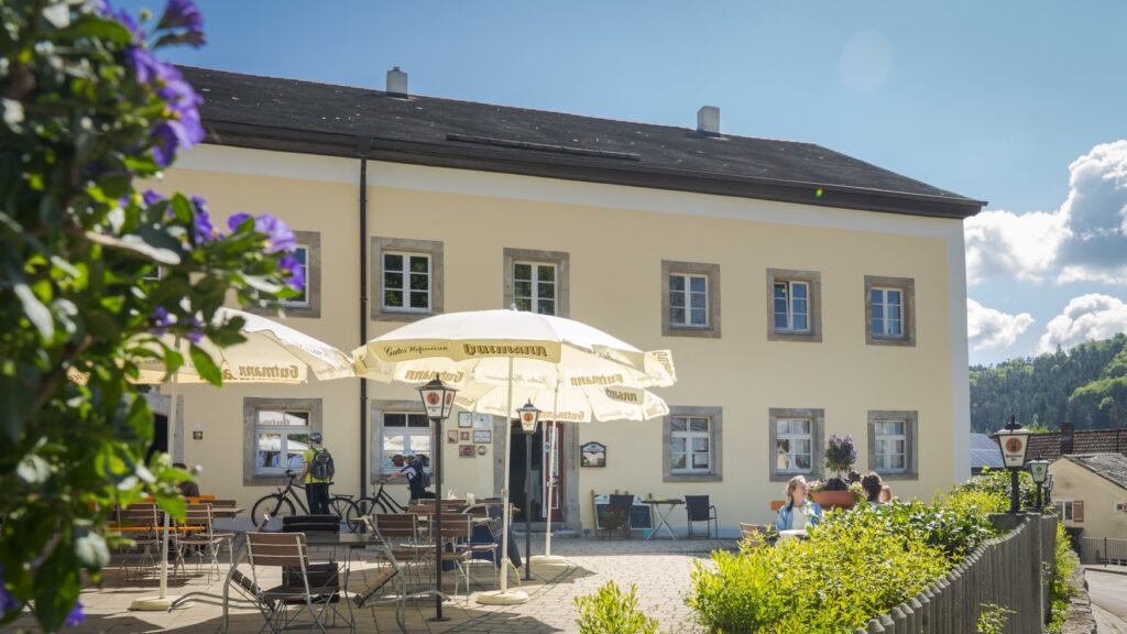 Außenansichts des Wirtshaus' Güldener Ritter in Treuchtlingen