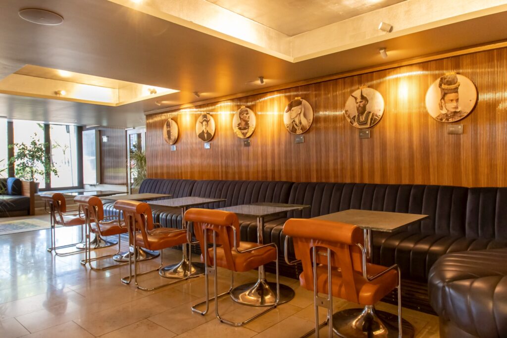 Restaurant at the Muze Düsseldorf, with mid-century leather chairs