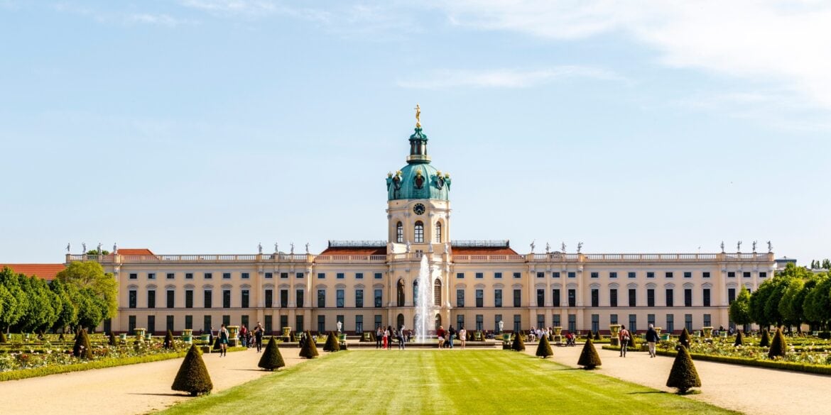 Schloss Charlottenburg in Berlin, vom Garten aus gesehen