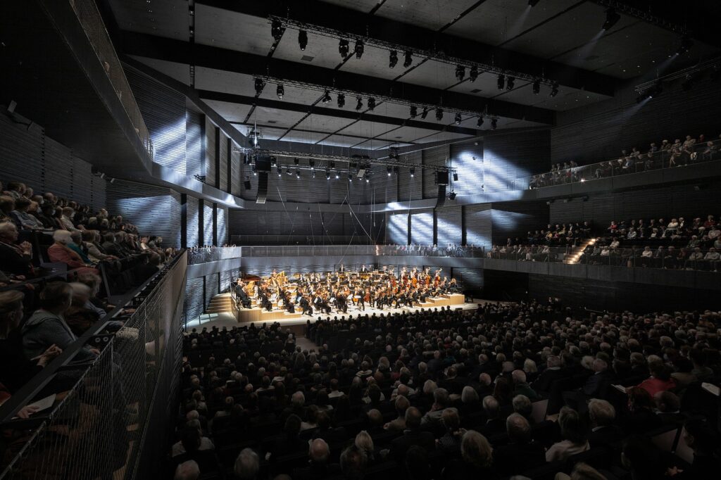 Concert at the Isarphilharmonie, where guests can look forward to an exciting cultural program in Munich