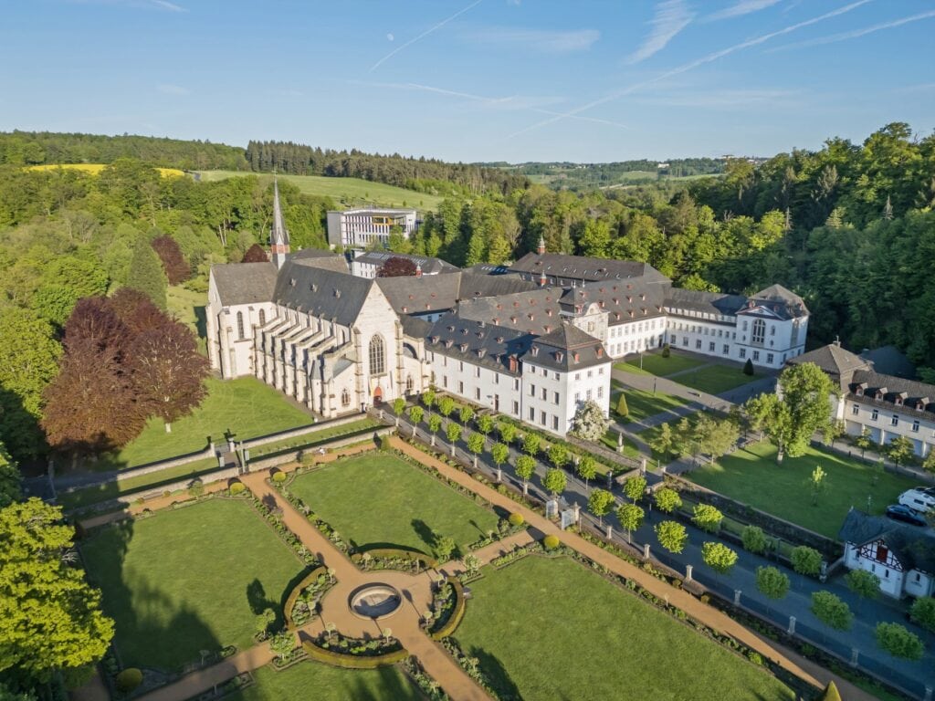 Das Kloster Marienstatt im Westerwald aus der Vogelperspektive